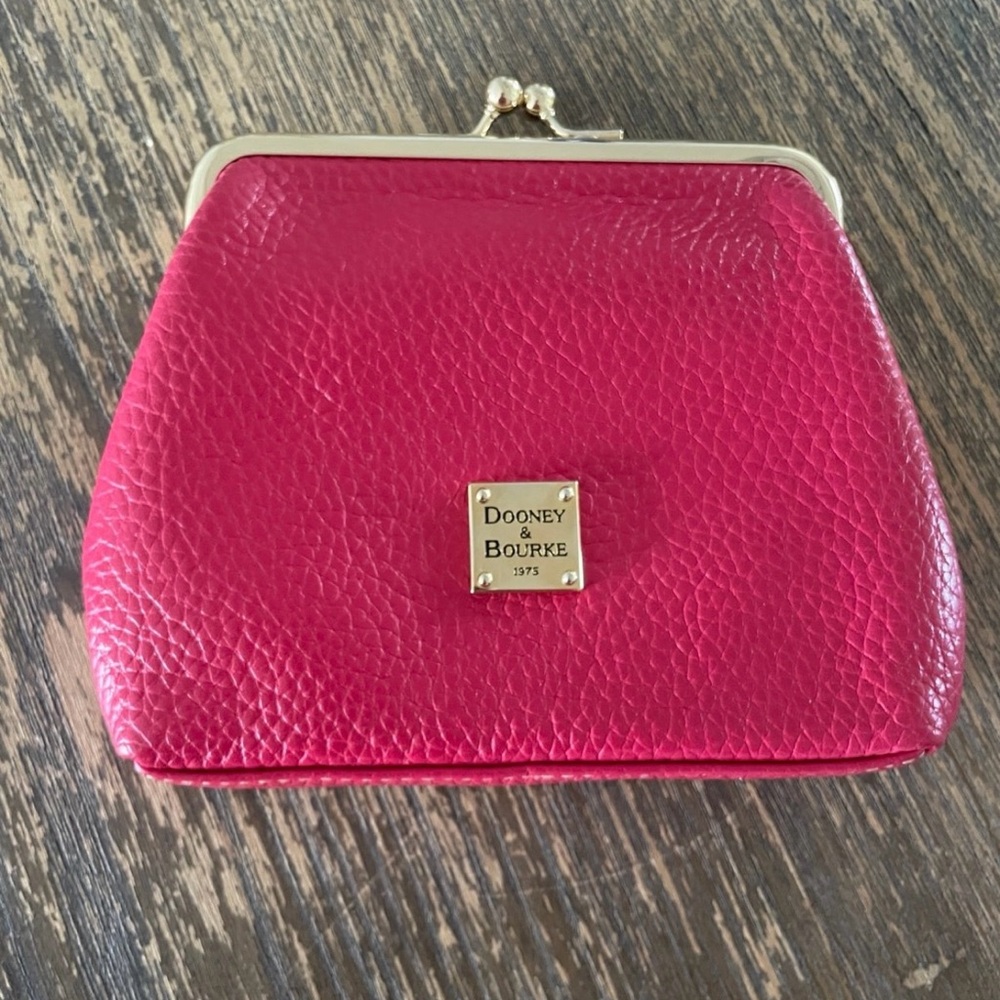 Dooney and Bourke pink kisslock clutch